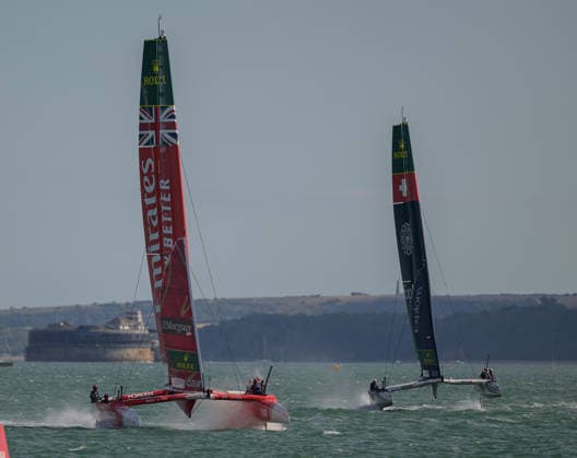 Rolex SailGP Championship Emirates GB bring up the rear during the 2026 Rolex SailGP Championship on The Solent, Portsmouth 26 07 2026 UK Newspapers OUT Copyright: xGraemexWilcocksonx FIL-23672-0071