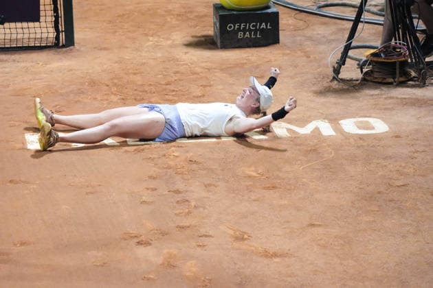 IPA87027556 - Palermo, Italy, July 2026. Country Time Club, women s singles final at the 2026 Palermo Ladies Open, a professional women s tennis tournament on the WTA, Tennis Damen 125 circuit. Pictured: Francesca Jones celebrating her victory  Copyright: xFedericoxSerra IPAxSportx xx 87027556