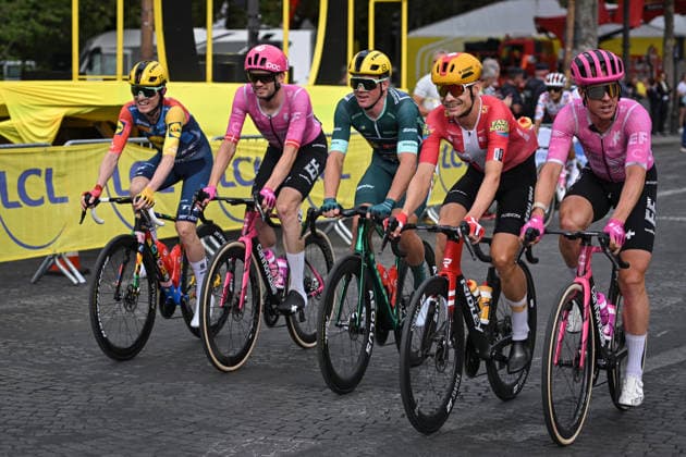 Tour de France arrival in Paris FA Cyclists compete during the 21st step of the Tour de France as they arrive at the Champs-Elysees on July 26, 2026. Photo by Firas Abdullah ABACAPRESS.COM Paris Ile-de-France France  Copyright: xAbdullahxFiras ABACAx