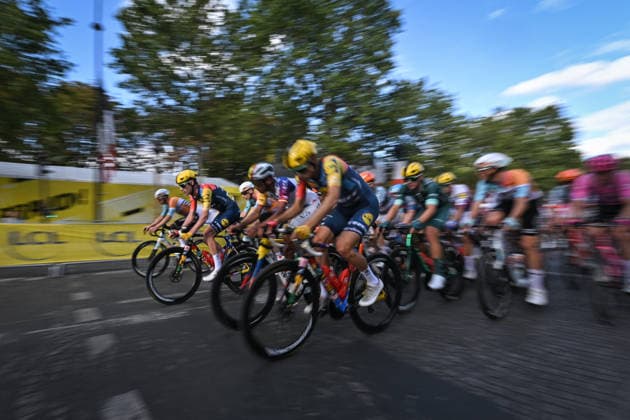 Tour de France arrival in Paris FA Cyclists compete during the 21st step of the Tour de France as they arrive at the Champs-Elysees on July 26, 2026. Photo by Firas Abdullah ABACAPRESS.COM Paris Ile-de-France France  Copyright: xAbdullahxFiras ABACAx