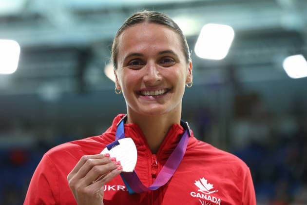 July 26, 2026, Glasgow, Scotland, Great Britain: KYLIE MASSE of Canada poses with her silver medal in the Swimming Women s 100m Backstroke Medal Ceremony of the Commonwealth Games Glasgow 2026 at the Tollcross International Swimming Centre in Glasgow, Scotland. Glasgow Great Britain - ZUMAc179 20260726_zep_c179_407 Copyright: xMickaelxChavetx