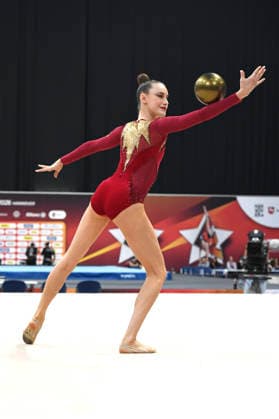 Darja Varfolomeev gewinnt die Goldmedaille im Finale der Deutschen Meisterschaft in Rhythmischer Sportgymnastik, Ball bei den 6. Finals 2026 in der ZAG Arena. Hannover, 26.07.2026 *** Darja Varfolomeev wins the gold medal in the Rhythmic Gymnastics Ball final at the German Championships, held as part of the 6 Finals 2026 at the ZAG Arena in Hanover on July 26, 2026 Foto:xC.xNiehausx xFuturexImagex finals_6818