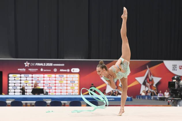 Viktoria Steinfeld gewinnt die Goldmedaille im Finale der Deutschen Meisterschaft in Rhythmischer Sportgymnastik, Band bei den 6. Finals 2026 in der ZAG Arena. Hannover, 26.07.2026 *** Viktoria Steinfeld wins the gold medal in the rhythmic gymnastics ribbon final at the 2026 German Championships, held as part of the 6 Finals 2026 at the ZAG Arena in Hanover on July 26, 2026 Foto:xC.xNiehausx xFuturexImagex finals_6834