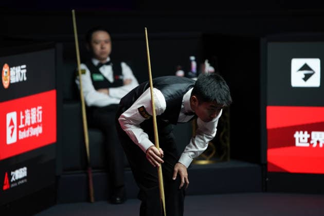 SHANGHAI, CHINA - JULY 27: Xu Jiarui of China reacts in the first round match against Xiao Guodong of China on day 1 of the Shanghai Masters 2026 at Luwan Gymnasium on July 27, 2026 in Shanghai, China.  Copyright: xTaixChengzhex 111656640127