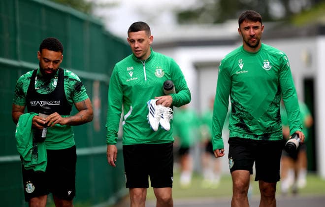 Shamrock Rovers press conference, PK, Pressekonferenz & Squad Training, Roadstone, Dublin 27 7 2026 Jake Mulraney, Gary O Neill and Enda Stevens Jake Mulraney, Gary O Neill and Enda Stevens 27 7 2026  Copyright: xx RB1_6616