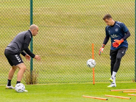 Alexander Schwolow of Hearts of Midlothian during Hearts training ahead of the clash with Sturm Graz Heart of Midlothian Training, Football, Oriam, Edinburgh, Scotland, UK - 27 Jul 2026Edinburgh Oriam Scotland United Kingdom EDITORIAL USE ONLY No use with unauthorised audio, video, data, fixture lists, club league logos or live services. Online in-match use limited to 120 images, no video emulation. No use in betting, games or single club league player publications.  Copyright: xAlanxRennie Shutterstockx 17015659bj