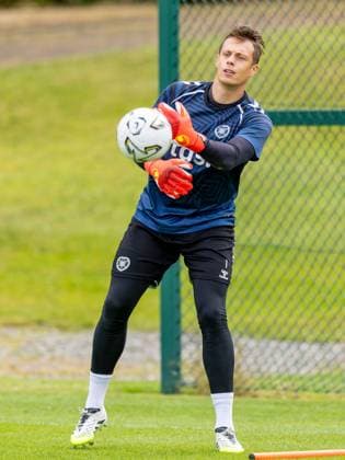 Alexander Schwolow of Hearts of Midlothian during Hearts training ahead of the clash with Sturm Graz Heart of Midlothian Training, Football, Oriam, Edinburgh, Scotland, UK - 27 Jul 2026Edinburgh Oriam Scotland United Kingdom EDITORIAL USE ONLY No use with unauthorised audio, video, data, fixture lists, club league logos or live services. Online in-match use limited to 120 images, no video emulation. No use in betting, games or single club league player publications.  Copyright: xAlanxRennie Shutterstockx 17015659ay