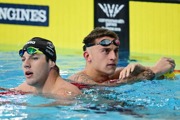 COM26 SWIMMING HEATS, (Lt-rt) Cameron Gray of New Zealand and Flynn Southam of Australia during the Men™s 100m Freestyle heats at the Glasgow 2026 Commonwealth Games at the Tollcross International Swimming Centre in Glasgow, Scotland, Monday, July 27, 2026. ( NO ARCHIVING, EDITORIAL USE ONLY Glasgow Scotland United Kingdom  Copyright: xDEANxLEWINSx 20260727153704469325
