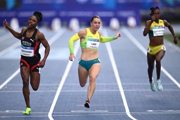COM26 ATHLETICS, Ebony Lane of Australia (centre) competes in the Women s 100m Heats during the the Glasgow 2026 Commonwealth Games at Scotstoun Stadium in Glasgow, Scotland, Monday, July 27, 2026. ( NO ARCHIVING, EDITORIAL USE ONLY Glasgow United Kingdom  Copyright: xJOELxCARRETTx 20260727150469083360