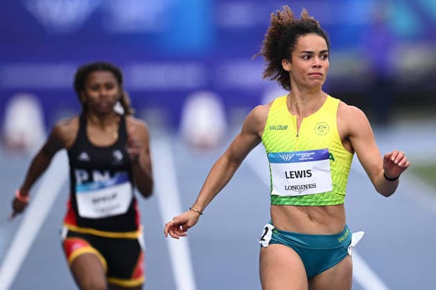 COM26 ATHLETICS, Torrie Lewis of Australia competes in the Women s 100m Heats during the the Glasgow 2026 Commonwealth Games at Scotstoun Stadium in Glasgow, Scotland, Monday, July 27, 2026. ( NO ARCHIVING, EDITORIAL USE ONLY Glasgow United Kingdom  Copyright: xJOELxCARRETTx 20260727154407364546
