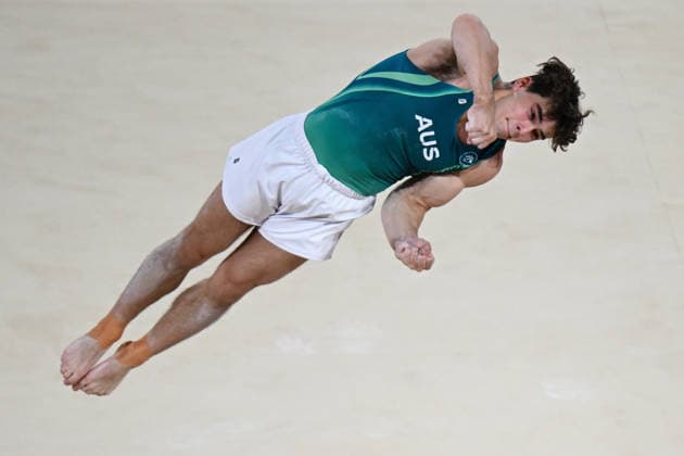 COM26 ARTISTIC GYMNASTICS, James Hardy of Australia competes in the Artistic Gymnastics Men™s Floor Exercise Final during the Glasgow 2026 Commonwealth Games at the Glasgow International Arena in Glasgow, Scotland, Monday, July 27, 2026. ( NO ARCHIVING, EDITORIAL USE ONLY Glasgow Scotland United Kingdom  Copyright: xLUKASxCOCHx 20260727149317829381