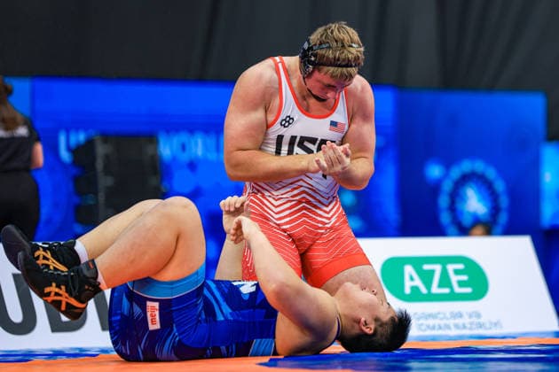 U17, U 17 Wrestling World Championships 110kg GR - Bruno Roger Pallone (USA) df. Mitsuyoshi Urushima (JPN) *** U17 Wrestling World Championships, 110 kg Greco-Roman: Bruno Roger Pallone (USA) defeated Mitsuyoshi Urushima (JPN) Copyright: xUnitedxWorldxWrestlingx xAmirrezx UWW-U17-WC-BAKU-2026