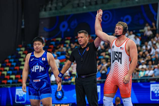 U17, U 17 Wrestling World Championships 110kg GR - Bruno Roger Pallone (USA) df. Mitsuyoshi Urushima (JPN) *** U17 Wrestling World Championships, 110 kg Greco-Roman: Bruno Roger Pallone (USA) defeated Mitsuyoshi Urushima (JPN) Copyright: xUnitedxWorldxWrestlingx xAmirrezx UWW-U17-WC-BAKU-2026