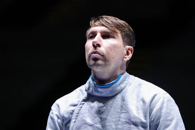 CHINA, HONG KONG - JULY 27, 2026: Russia s Anatoly Kostenko competes in the men s individual sabre event at the 2026 Kerry Fencing World Championships 2026 Fencing World Championships In Hong Kong  - ZUMAt113 20260727_zaa_t113_260 Copyright: xMikhailxSinitsynx
