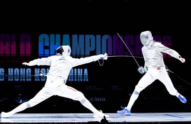 CHINA, HONG KONG - JULY 27, 2026: Romania s Radu Nitu (L) and Russia s Pavel Graudyn compete in the men s individual sabre event at the 2026 Kerry Fencing World Championships 2026 Fencing World Championships In Hong Kong  - ZUMAt113 20260727_zaa_t113_305 Copyright: xMikhailxSinitsynx