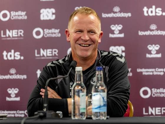 Heart of Midlothian manager Wouter Vrancken Speak to the press ahead of the clash with Sturm Graz Heart of Midlothian press conference, PK, Pressekonferenz ahead of their UEFA Champions League Qualifier, Football, Tynecastle Park, Edinburgh, Scotland, UK - 27 Jul 2026Edinburgh Oriam Scotland United Kingdom  Copyright: xAlanxRennie Shutterstockx 17015679c