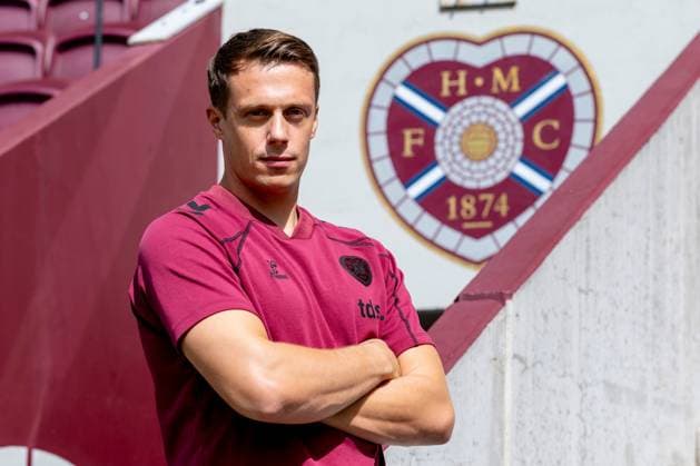 Alexander Schwolow of Hearts of Midlothian Speak to the press ahead of the clash with Sturm Graz Heart of Midlothian press conference, PK, Pressekonferenz ahead of their UEFA Champions League Qualifier, Football, Tynecastle Park, Edinburgh, Scotland, UK - 27 Jul 2026Edinburgh Oriam Scotland United Kingdom  Copyright: xAlanxRennie Shutterstockx 17015679aj