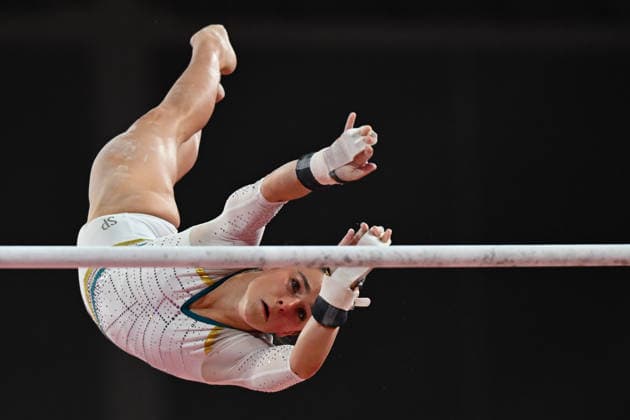 COM26 ARTISTIC GYMNASTICS, Kate McDonald of Australia competes in the Artistic Gymnastics Women™s Uneven Bars Final during the Glasgow 2026 Commonwealth Games at the Glasgow International Arena in Glasgow, Scotland, Monday, July 27, 2026. ( NO ARCHIVING, EDITORIAL USE ONLY Glasgow Scotland United Kingdom  Copyright: xLUKASxCOCHx 20260728162188677469