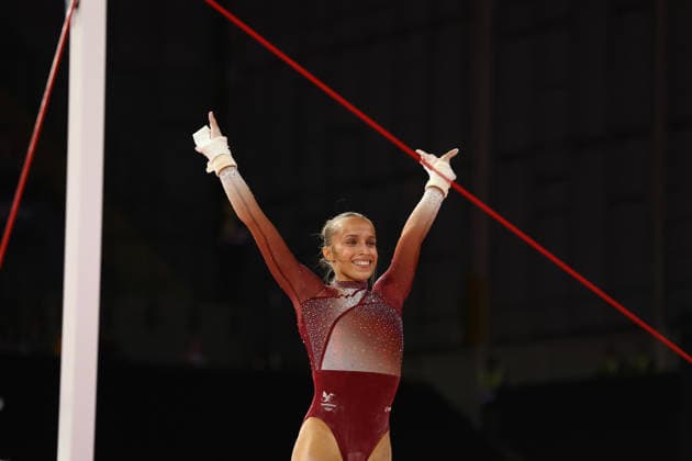 July 27, 2026, Glasgow, Scotland, Great Britain: EMILY ROPER of Wales reacts after performing in the Artistic Gymnastics Women s Uneven Bars Final of the Commonwealth Games Glasgow 2026 at the Tollcross International Swimming Centre in Glasgow, Scotland Glasgow Great Britain - ZUMAc179 20260727_zep_c179_006 Copyright: xMickaelxChavetx