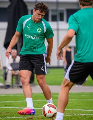 27.07.2026 - Fussball - 2. Bundesliga - Saison 2026 2027 - SpVgg Greuther Fürth Fuerth ( Kleeblatt ) - Training - - xwoxzix - Lukas Reich (2, SpVgg Greuther Fürth ) *** July 27, 2026 Soccer 2. Bundesliga 2026–2027 Season SpVgg Greuther Fürth Fürth Kleeblatt Training xwoxzix Lukas Reich 2, SpVgg Greuther Fürth