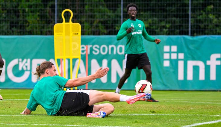 27.07.2026 - Fussball - 2. Bundesliga - Saison 2026 2027 - SpVgg Greuther Fürth Fuerth ( Kleeblatt ) - Training - - xwoxzix - Mika Wallentowitz ( SpVgg Greuther Fürth ) *** July 27, 2026 Soccer 2. Bundesliga 2026–2027 Season SpVgg Greuther Fürth Fürth Kleeblatt Training xwoxzix Mika Wallentowitz SpVgg Greuther Fürth