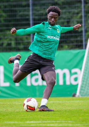27.07.2026 - Fussball - 2. Bundesliga - Saison 2026 2027 - SpVgg Greuther Fürth Fuerth ( Kleeblatt ) - Training - - xwoxzix - Omar Sillah (42, SpVgg Greuther Fürth ) *** July 27, 2026 Soccer 2. Bundesliga 2026–2027 Season SpVgg Greuther Fürth Fürth Kleeblatt Training xwoxzix Omar Sillah 42, SpVgg Greuther Fürth