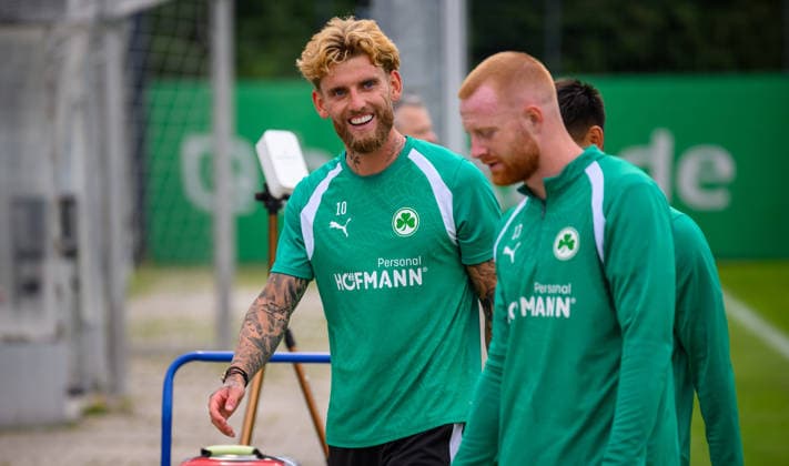27.07.2026 - Fussball - 2. Bundesliga - Saison 2026 2027 - SpVgg Greuther Fürth Fuerth ( Kleeblatt ) - Training - - xwoxzix - Ole Pohlmann (10, SpVgg Greuther Fürth ) Paul Will (13, SpVgg Greuther Fürth ) *** July 27, 2026 Soccer 2. Bundesliga 2026–2027 Season SpVgg Greuther Fürth Fürth Kleeblatt Training xwoxzix Ole Pohlmann 10, SpVgg Greuther Fürth Paul Will 13, SpVgg Greuther Fürth