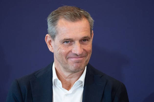 Michael MRONZ, Geschaeftsfuehrer der Aachener Reitturnier GmbH, Portraet, Porträt, Portrait, Angeschnittenes Einzelbild, Einzelmotiv, Pressekonferenz vor den FEI World Championships 2026 in Aachen, Weltmeisterschaft, Reiten, Reitsport, in der NRW Staatskanzlei in Duesseldorf, 27.07.2026 Â *** Michael MRONZ, Managing Director of Aachener Reitturnier GmbH, Portrait, Portrait, Single cropped image, Single subject, Press conference ahead of the 2026 FEI World Championships in Aachen, World Championships, Equestrian sports, at the State Chancellery of North Rhine-Westphalia in Düsseldorf, July 27, 2026 Â