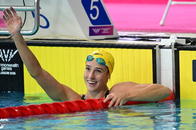 COM26 SWIMMING FINALS, Jenna Forrester of Australia reacts after winning the Women™s 400m Individual Medley Final at the Glasgow 2026 Commonwealth Games at the Tollcross International Swimming Centre in Glasgow, Scotland, Monay, July 27, 2026. ( NO ARCHIVING, EDITORIAL USE ONLY Glasgow Scotland United Kingdom  Copyright: xDEANxLEWINSx 20260728161173861931