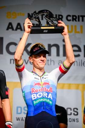 Na-Tourcriterium Aalst - 27 07 2026 AALST, BELGIUM - JULY 27 : Evenepoel Remco (BEL) of Red Bull BORA Hansgrohe on the podium during the 89th edition of the post Tour de France criterium of Aalst cycling race on July 27, 2026 in Aalst, Belgium, 27 07 2026 Aalst Belgium  Copyright: xTomasxSiskx