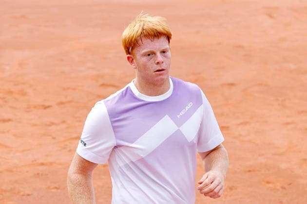 Tennisspieler Jamie Mackenzie (GER) - Spitzname The Red Rocket - im Sechzehntelfinale bei den Bonn Open 2026 (auch: ATP, Tennis Herren Challenger Bonn). Die Bonn Open sind Teil der ATP Challenger Tour und werden im Freien auf Sand ausgetragen. Bonn, 27.07.2026 NRW Deutschland *** Tennis player Jamie Mackenzie (GER), nicknamed The Red Rocket, advances to the round of 32 at the 2026 Bonn Open, also known as the ATP Challenger Bonn. The Bonn Open is part of the ATP Challenger Tour and is played outdoors on clay. Bonn, July 27, 2026, North Rhine-Westphalia, Germany Copyright: xChristophxHardtx