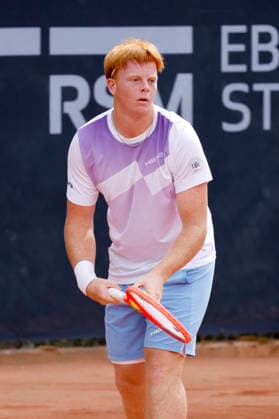 Tennisspieler Jamie Mackenzie (GER) - Spitzname The Red Rocket - im Sechzehntelfinale bei den Bonn Open 2026 (auch: ATP, Tennis Herren Challenger Bonn). Die Bonn Open sind Teil der ATP Challenger Tour und werden im Freien auf Sand ausgetragen. Bonn, 27.07.2026 NRW Deutschland *** Tennis player Jamie Mackenzie (GER), nicknamed The Red Rocket, advances to the round of 32 at the 2026 Bonn Open, also known as the ATP Challenger Bonn. The Bonn Open is part of the ATP Challenger Tour and is played outdoors on clay. Bonn, July 27, 2026, North Rhine-Westphalia, Germany Copyright: xChristophxHardtx
