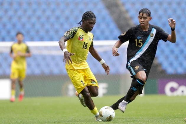 CONCACAF U-20 Championship: Antigua and Barbuda vs. Guatemala Sedique Adams (L) of Antigua and Barbuda battles for the ball with Pablo Arias (L) of Guatemala during a CONCACAF U-20 Championship match between Antigua and Barbuda and Guatemala, played at the Estadio Universitario in Puebla, Mexico, 27 July 2026. Puebla Mexico  Copyright: xHildaxRiosx