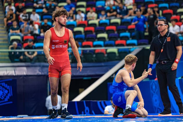 U17, U 17 Wrestling World Championships 60kg GR - Christiano Liebzeit (GER) df. Vlad Danila (MDA) *** U17 Wrestling World Championships, 60 kg Greco-Roman: Christiano Liebzeit (GER) def. Vlad Danila (MDA) Copyright: xUnitedxWorldxWrestlingx xAmirrezx UWW-U17-WC-BAKU-2026