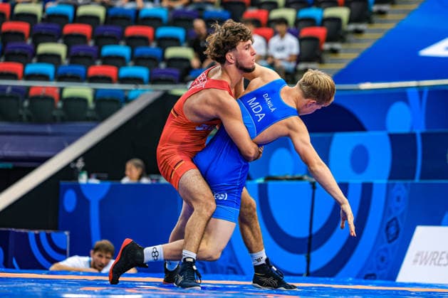 U17, U 17 Wrestling World Championships 60kg GR - Christiano Liebzeit (GER) df. Vlad Danila (MDA) *** U17 Wrestling World Championships, 60 kg Greco-Roman: Christiano Liebzeit (GER) def. Vlad Danila (MDA) Copyright: xUnitedxWorldxWrestlingx xAmirrezx UWW-U17-WC-BAKU-2026