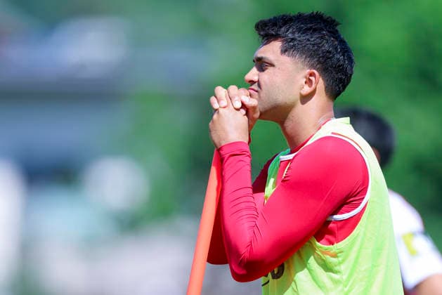 Nadiem Amiri (1. FSV Mainz 05) schaut enttäuscht, Tag 2, Trainingslager 1. FSV Mainz 05, Sportzentrum am 28. July 2026 in Wörgl, Österreich. (Foto von Marco Steinbrenner DeFodi Images) Nadiem Amiri (1. FSV Mainz 05) looks dejected, Tag 2, Trainingslager 1. FSV Mainz 05, Sportzentrum, July 28, 2026 in Wörgl, Austria. (Photo by Marco Steinbrenner DeFodi Images) - *** Nadiem Amiri of 1 FSV Mainz 05 looks disappointed, Day 2, 1 FSV Mainz 05 training camp, Sports Center on July 28, 2026, in Wörgl, Austria Photo by Marco Steinbrenner DeFodi Images Nadiem Amiri 1 FSV Mainz 05 looks dejected, Day 2, Training Camp 1 FSV Mainz 05, Sports Center, July 28, 2026, in Wörgl, Austria. Photo by Marco Steinbrenner, DeFodi Images