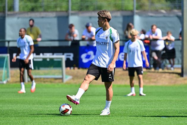 28.07.2026; Moenchengladbach; Fussball, Herren, Saison 2026 2027, Training Borussia Moenchengladbach Zento Uno (Gladbach) erstmals auf dem Trainingsplatz DFL regulations prohibit any use of photographs as image sequences and or quasi-video. ista-Borussia-Park NRW Deutschland *** July 28, 2026, Mönchengladbach Soccer, Men s, 2026–2027 Season, Borussia Mönchengladbach Training: Zento Uno Gladbach Takes to the Training Field for the First Time. DFL regulations prohibit any use of photographs as image sequences and or quasi-video. Borussia Park, NRW, Germany