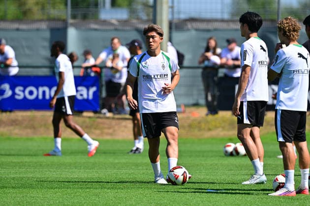 28.07.2026; Moenchengladbach; Fussball, Herren, Saison 2026 2027, Training Borussia Moenchengladbach Zento Uno (Gladbach) erstmals auf dem Trainingsplatz DFL regulations prohibit any use of photographs as image sequences and or quasi-video. ista-Borussia-Park NRW Deutschland *** July 28, 2026, Mönchengladbach Soccer, Men s, 2026–2027 Season, Borussia Mönchengladbach Training: Zento Uno Gladbach Takes to the Training Field for the First Time. DFL regulations prohibit any use of photographs as image sequences and or quasi-video. Borussia Park, NRW, Germany