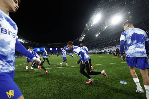 SOCCER CHELSEA WANDERERS, Chelsea players warm up ahead of the Sydney Super Cup match between Chelsea FC and the Western Sydney Wanderers FC at Accor Stadium in Sydney, Tuesday, July 28, 2026. ( NO ARCHIVING, EDITORIAL USE ONLY SYDNEY NEW SOUTH WALES AUSTRALIA  Copyright: xMARKxEVANSx 20260728166138828108