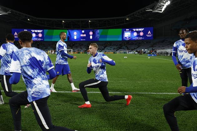 SOCCER CHELSEA WANDERERS, Chelsea players warm up ahead of the Sydney Super Cup match between Chelsea FC and the Western Sydney Wanderers FC at Accor Stadium in Sydney, Tuesday, July 28, 2026. ( NO ARCHIVING, EDITORIAL USE ONLY SYDNEY NEW SOUTH WALES AUSTRALIA  Copyright: xMARKxEVANSx 20260728123792177413
