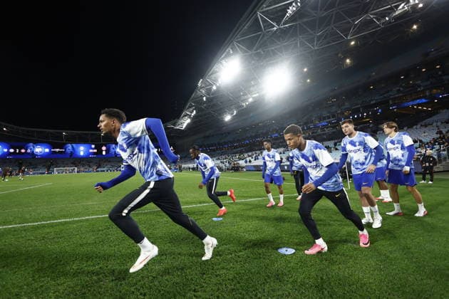 SOCCER CHELSEA WANDERERS, Chelsea players warm up ahead of the Sydney Super Cup match between Chelsea FC and the Western Sydney Wanderers FC at Accor Stadium in Sydney, Tuesday, July 28, 2026. ( NO ARCHIVING, EDITORIAL USE ONLY SYDNEY NEW SOUTH WALES AUSTRALIA  Copyright: xMARKxEVANSx 20260728124406161091