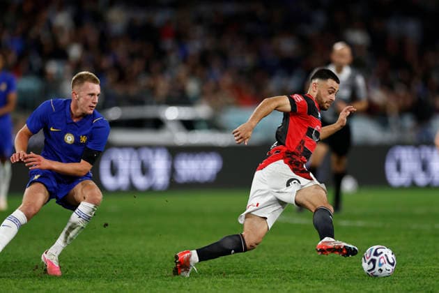 SOCCER CHELSEA WANDERERS, Dylan Scicluna of the Wanderers controls the ball during of the Sydney Super Cup match between Chelsea FC and the Western Sydney Wanderers FC at Accor Stadium in Sydney, Tuesday, July 28, 2026. ( NO ARCHIVING, EDITORIAL USE ONLY SYDNEY NEW SOUTH WALES AUSTRALIA  Copyright: xMARKxEVANSx 20260728151659951865