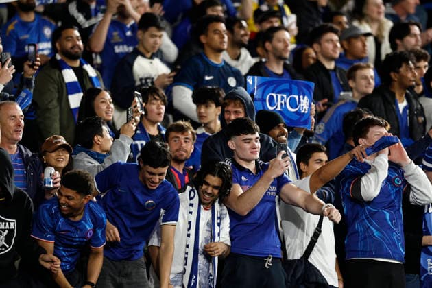 SOCCER CHELSEA WANDERERS, Chelsea fans cheer during of the Sydney Super Cup match between Chelsea FC and the Western Sydney Wanderers FC at Accor Stadium in Sydney, Tuesday, July 28, 2026. ( NO ARCHIVING, EDITORIAL USE ONLY SYDNEY NEW SOUTH WALES AUSTRALIA  Copyright: xMARKxEVANSx 20260728131298860747