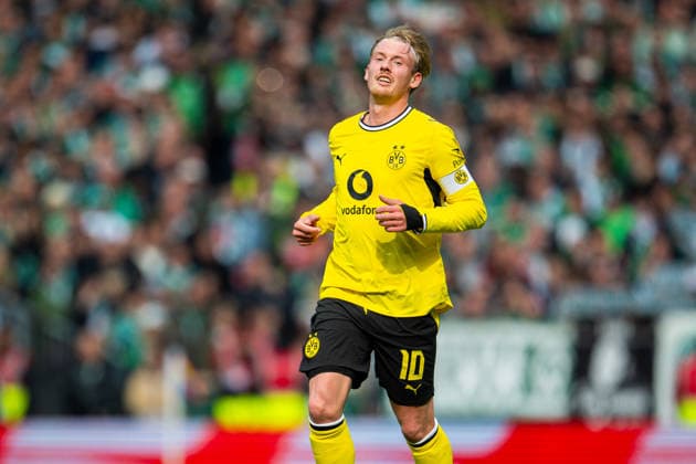 16.05.2026 - Fußball, 2025 2026, 1. Bundesliga, 34. Spieltag, SV Werder Bremen - Borussia Dortmund: Julian Brandt (Dortmund) DFL REGULATIONS PROHIBIT ANY USE OF PHOTOGRAPHS AS IMAGE SEQUENCES AND OR QUASI-VIDEO. Bremen Bremen Deutschland Weserstadion *** May 16, 2026 Soccer, 2025–2026, 1st Bundesliga, Matchday 34, SV Werder Bremen vs. Borussia Dortmund, Julian Brandt, Dortmund. DFL regulations prohibit any use of photographs as image sequences and or quasi-video. Bremen, Bremen, Germany, Weserstadion