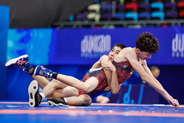 U17, U 17 Wrestling World Championships 45kg GR - Arsan Aliev (RUS) df. Rodion Sviridenko (UKR) *** U17 Wrestling World Championships, 45 kg Greco-Roman: Arsan Aliev (RUS) defeated Rodion Sviridenko (UKR) Copyright: xKostadinxAndonovx UWW-U17-WC-BAKU-2026