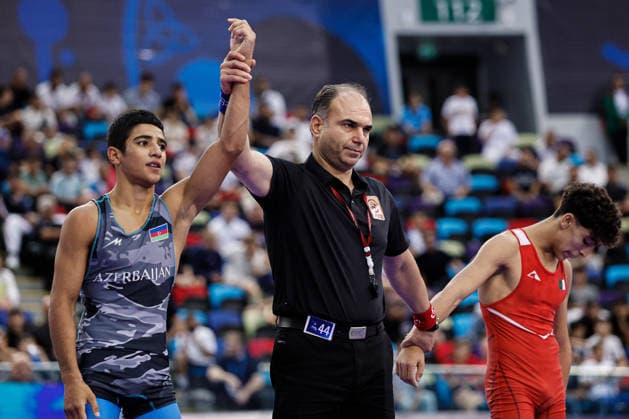 U17, U 17 Wrestling World Championships 51kg GR - Abdurrahman Huseynli (AZE) df. Lyes Boumaza (ALG) *** U17 Wrestling World Championships, 51 kg Greco-Roman: Abdurrahman Huseynli (AZE) defeated Lyes Boumaza (ALG) Copyright: xKostadinxAndonovx UWW-U17-WC-BAKU-2026