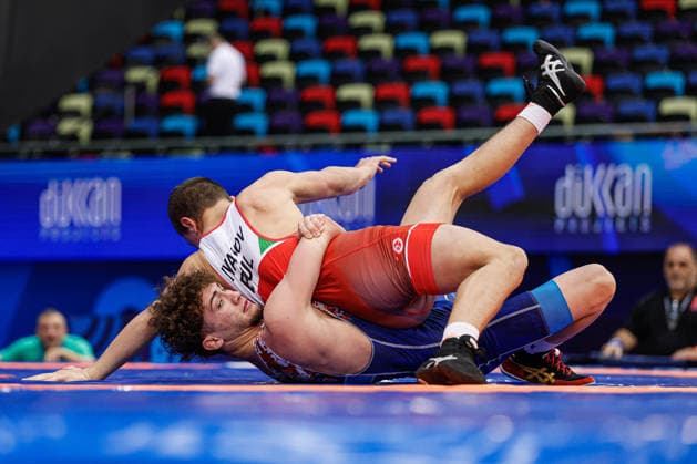 U17, U 17 Wrestling World Championships 60kg GR - Osman Ege Ozdemir (TUR) df. Vladislav Ivanov Ivanov (BUL) *** U17 Wrestling World Championships, 60 kg Greco-Roman: Osman Ege Ozdemir (TUR) defeated Vladislav Ivanov (BUL) Copyright: xKostadinxAndonovx UWW-U17-WC-BAKU-2026