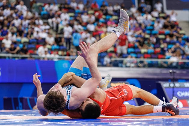 U17, U 17 Wrestling World Championships 60kg GR - Sadriddin Tulkinboev (UZB) df. Roko Curic (CRO) *** U17 Wrestling World Championships, 60 kg Greco-Roman: Sadriddin Tulkinboev (UZB) def. Roko Curic (CRO) Copyright: xKostadinxAndonovx UWW-U17-WC-BAKU-2026