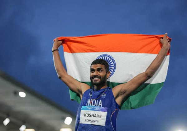 July 27, 2026, Glasgow, Scotland, United Kingdom: Glasgow, Scotland, United Kingdom. Sarvesh Kushare (India) celebrates after winning silver in the menÃ¢â‚¬â ¢s high jump during the Commonwealth Games 2026 at Scotstoun Stadium. Glasgow United Kingdom - ZUMAk197 20260727_zsp_k197_011 Copyright: xRanjithxKumarx