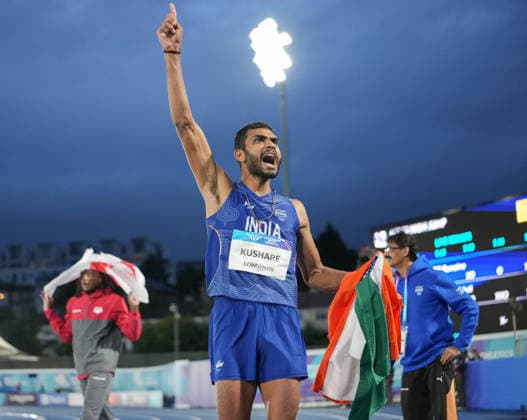 July 27, 2026, Glasgow, Scotland, United Kingdom: Glasgow, Scotland, United Kingdom. Sarvesh Kushare (India) celebrates after winning silver in the menÃ¢â‚¬â ¢s high jump during the Commonwealth Games 2026 at Scotstoun Stadium. Commonwealth Games Glasgow 2026  - ZUMAk197 20260727_zsp_k197_008 Copyright: xRanjithxKumarx